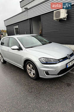 Volkswagen e-Golf 2017