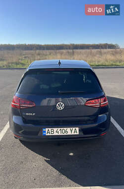 Хэтчбек Volkswagen e-Golf 2016 в Виннице