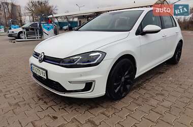 Хетчбек Volkswagen e-Golf 2018 в Кривому Розі