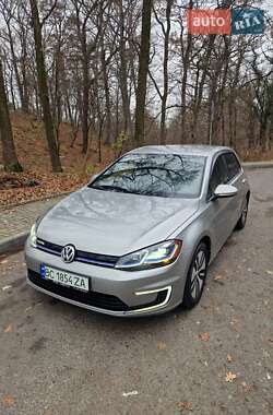 Хэтчбек Volkswagen e-Golf 2018 в Львове