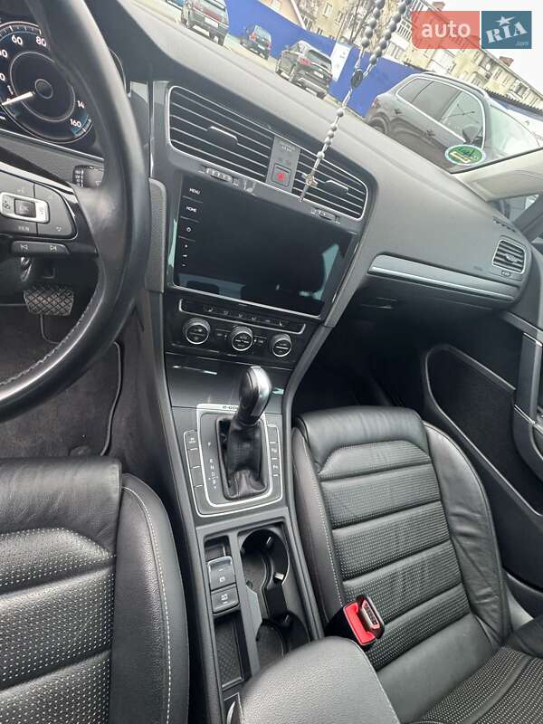 Хетчбек Volkswagen e-Golf 2019 в Калуші