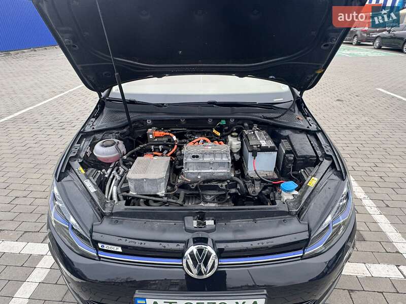 Хетчбек Volkswagen e-Golf 2019 в Калуші