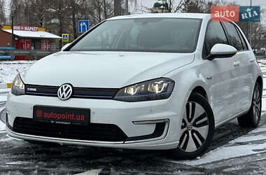 Хэтчбек Volkswagen e-Golf 2014 в Белогородке