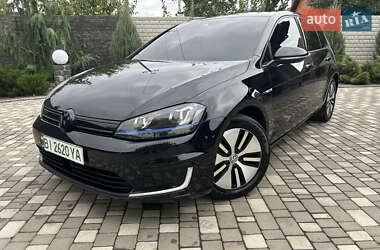 Хетчбек Volkswagen e-Golf 2014 в Полтаві