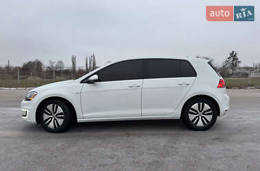 Хэтчбек Volkswagen e-Golf 2015 в Прилуках