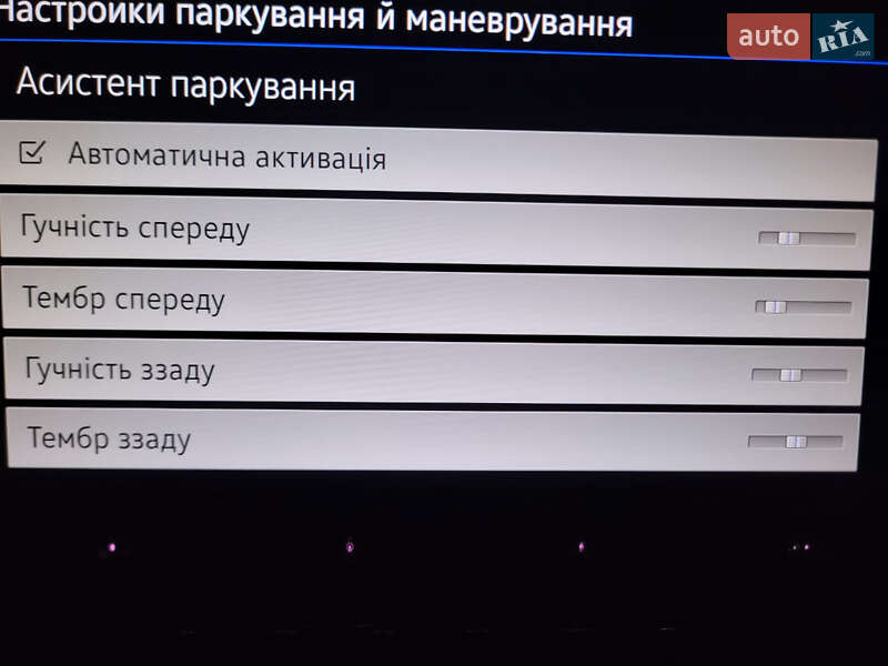 Хетчбек Volkswagen e-Golf 2018 в Ужгороді