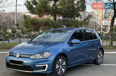 Хетчбек Volkswagen e-Golf 2016 в Одесі