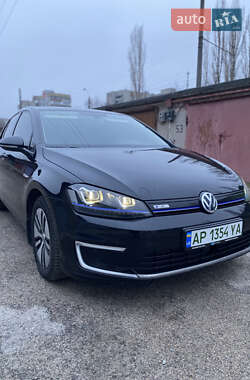 Хетчбек Volkswagen e-Golf 2015 в Запоріжжі