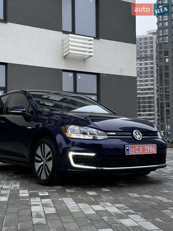 Хетчбек Volkswagen e-Golf 2019 в Києві