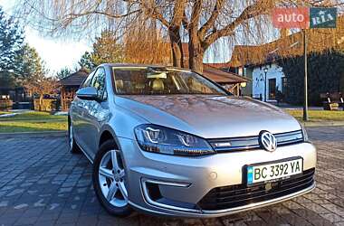 Хетчбек Volkswagen e-Golf 2015 в Івано-Франківську