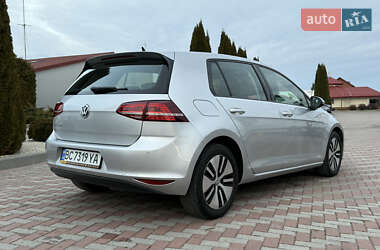 Хэтчбек Volkswagen e-Golf 2016 в Городке