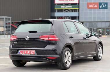 Хетчбек Volkswagen e-Golf 2014 в Києві