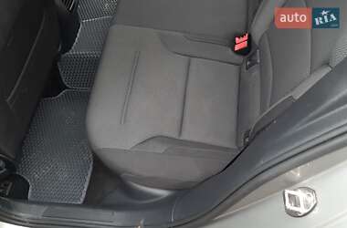 Хетчбек Volkswagen e-Golf 2018 в 