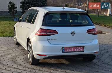 Хетчбек Volkswagen e-Golf 2015 в Дрогобичі