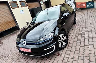 Хэтчбек Volkswagen e-Golf 2015 в 
