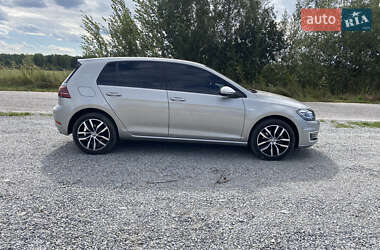 Хетчбек Volkswagen e-Golf 2020 в Житомирі