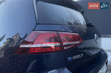 Хэтчбек Volkswagen e-Golf 2015 в Виннице