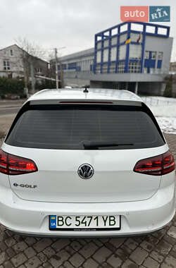 Хетчбек Volkswagen e-Golf 2014 в Вінниці