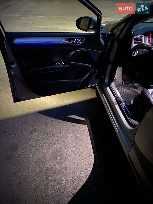 Хэтчбек Volkswagen e-Golf 2016 в Одессе