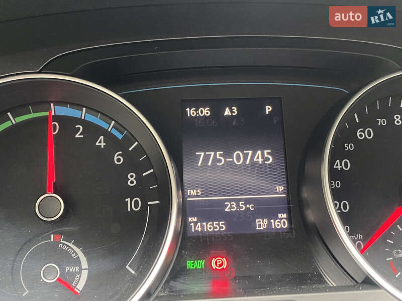 Хэтчбек Volkswagen e-Golf 2016 в Одессе