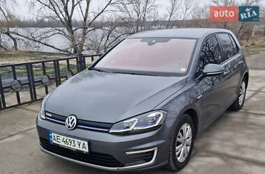 Хетчбек Volkswagen e-Golf 2020 в Дніпрі