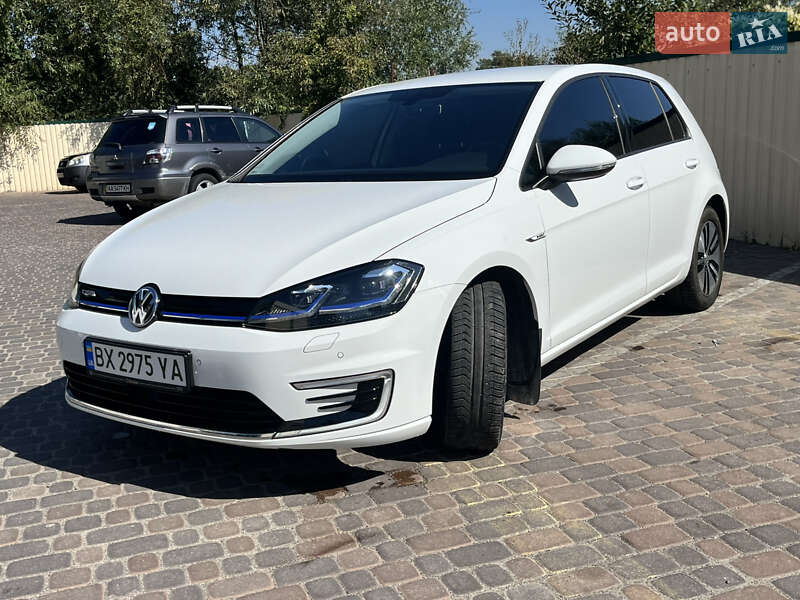 Хетчбек Volkswagen e-Golf 2020 в Хмельницькому фото 2 Хетчбек Volkswagen e-Golf 2020 в Хмельницькому
