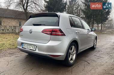 Хетчбек Volkswagen e-Golf 2015 в Летичіві