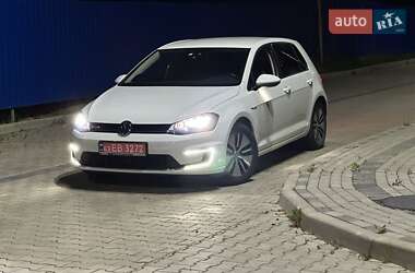 Хетчбек Volkswagen e-Golf 2014 в Києві