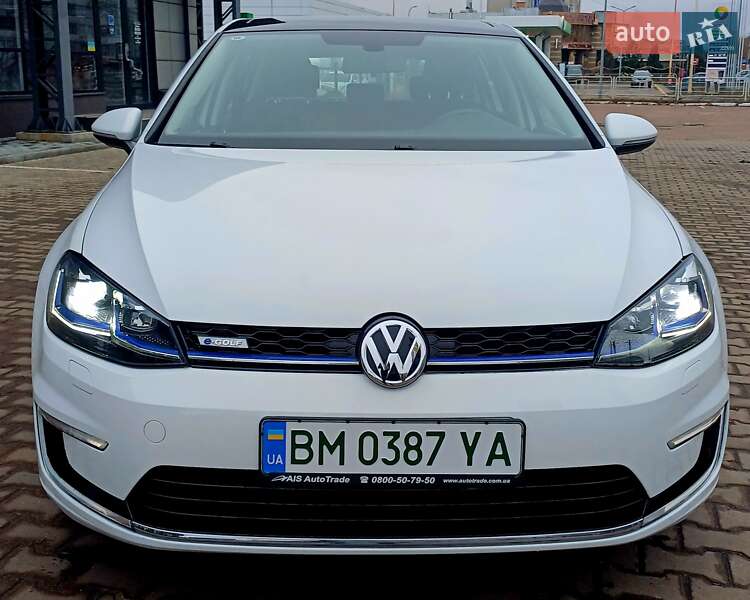 Хетчбек Volkswagen e-Golf 2019 в Сумах