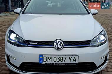 Хэтчбек Volkswagen e-Golf 2019 в 