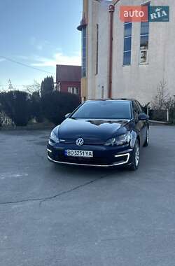 Хетчбек Volkswagen e-Golf 2015 в Тернополі