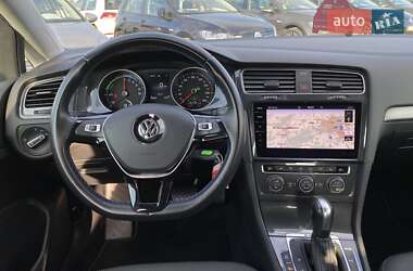 Хэтчбек Volkswagen e-Golf 2020 в Львове