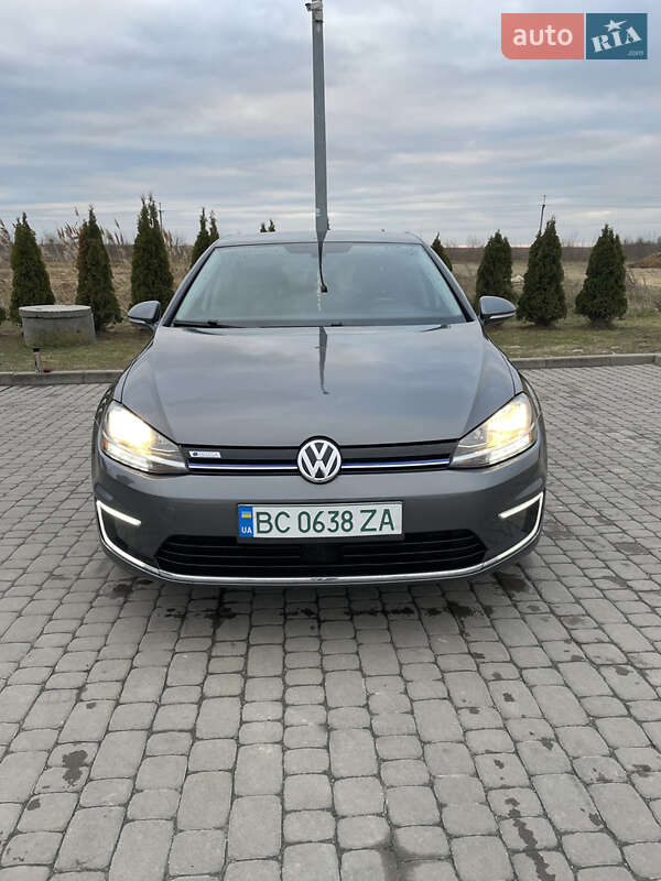 Volkswagen e-Golf 2017