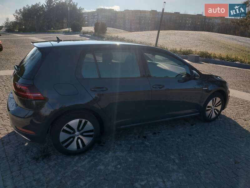 Хэтчбек Volkswagen e-Golf 2019 в Днепре
