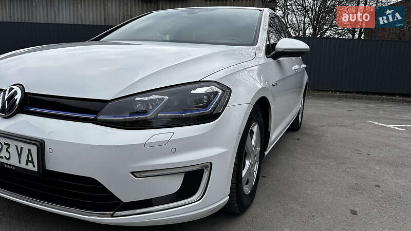 Хетчбек Volkswagen e-Golf 2017 в Кам'янець-Подільському