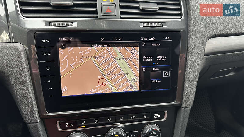 Хетчбек Volkswagen e-Golf 2017 в Кам'янець-Подільському