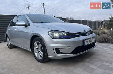 Хэтчбек Volkswagen e-Golf 2015 в Житомире