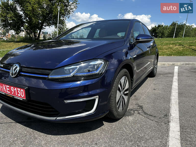 Хетчбек Volkswagen e-Golf 2017 в Вінниці