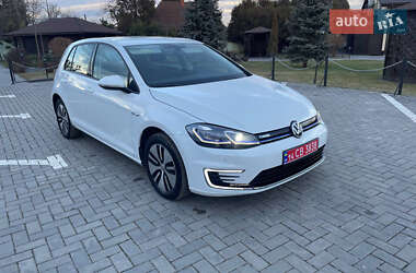 Хэтчбек Volkswagen e-Golf 2019 в Львове