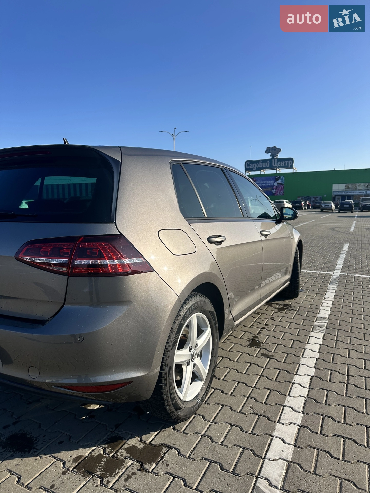 2014 Volkswagen Golf - мініатюра 9