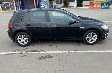 Хэтчбек Volkswagen e-Golf 2014 в Сумах