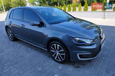 Хэтчбек Volkswagen e-Golf 2018 в Виннице