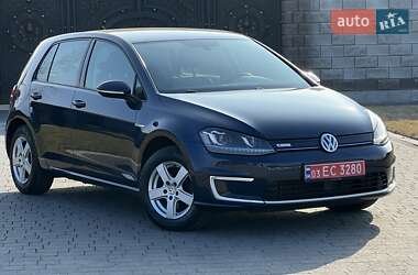 Хэтчбек Volkswagen e-Golf 2015 в Ровно