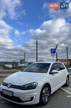 Хетчбек Volkswagen e-Golf 2014 в Івано-Франківську