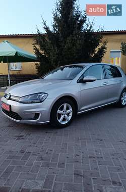 Хэтчбек Volkswagen e-Golf 2015 в Ровно