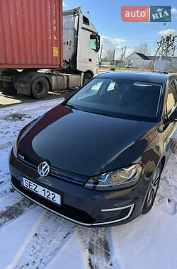 Хэтчбек Volkswagen e-Golf 2014 в Луцке