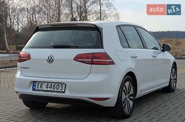 Хетчбек Volkswagen e-Golf 2015 в Дрогобичі