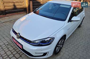 Хетчбек Volkswagen e-Golf 2017 в Львові