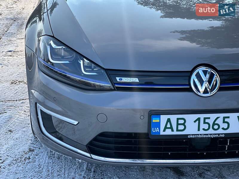 Хэтчбек Volkswagen e-Golf 2015 в Виннице
