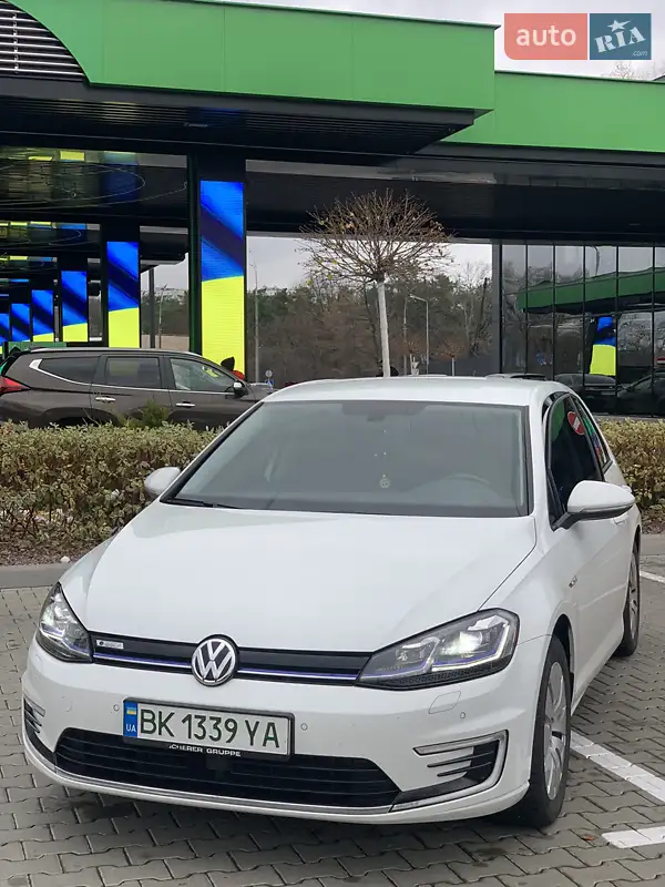 Volkswagen e-Golf
